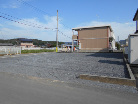 売 地 山越町