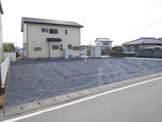 売 地 山越町