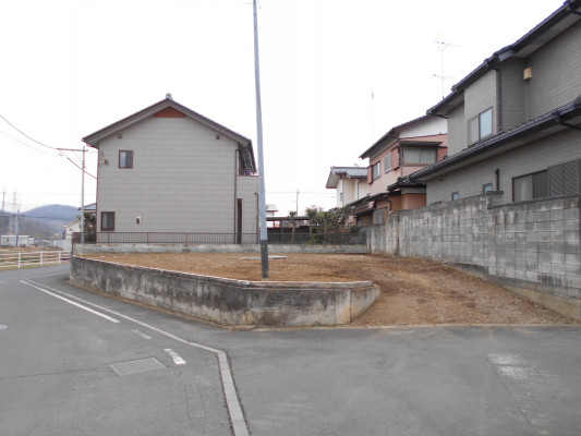 売 地 犬伏下町