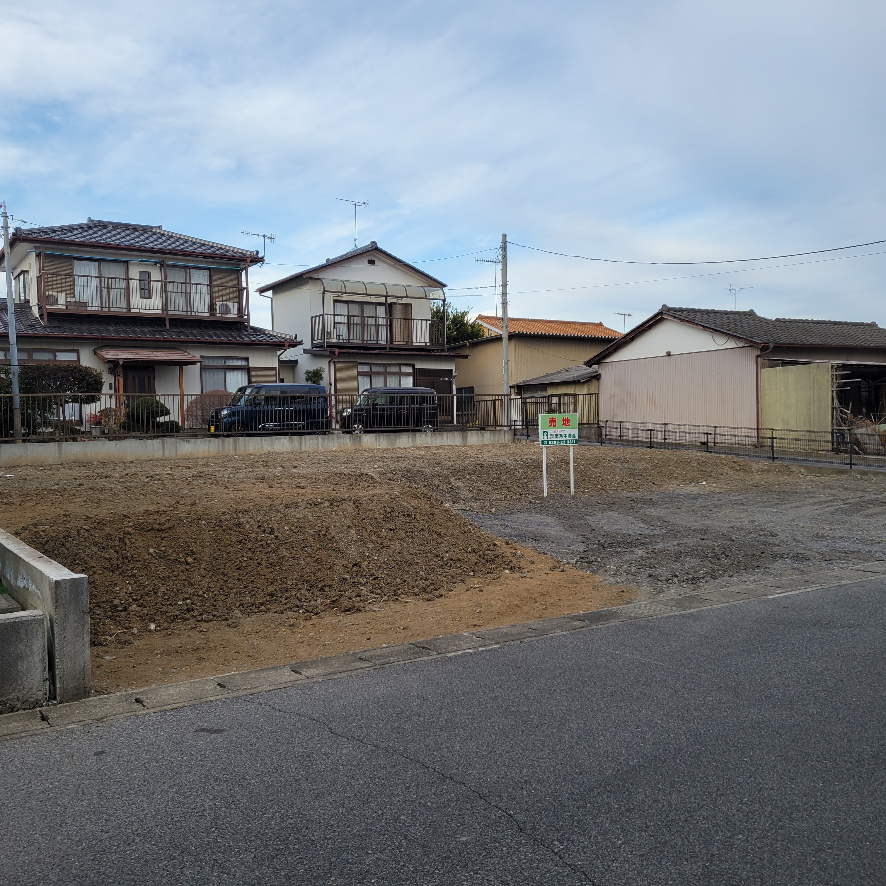 売　地　佐野市赤坂町